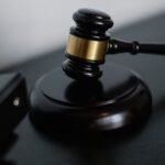 découvrez les différentes dimensions du statut juridique : définition, implications et enjeux. informez-vous sur les types de statuts, leurs effets sur les droits et obligations, ainsi que des exemples concrets pour mieux comprendre cette notion essentielle.