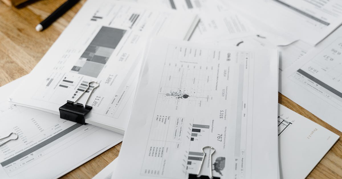 découvrez tout ce qu'il faut savoir sur le bulletin de salaire : définition, éléments composant le document, droits des employés et conseils pour bien le lire. optimisez votre compréhension de cet outil essentiel en matière de paie.