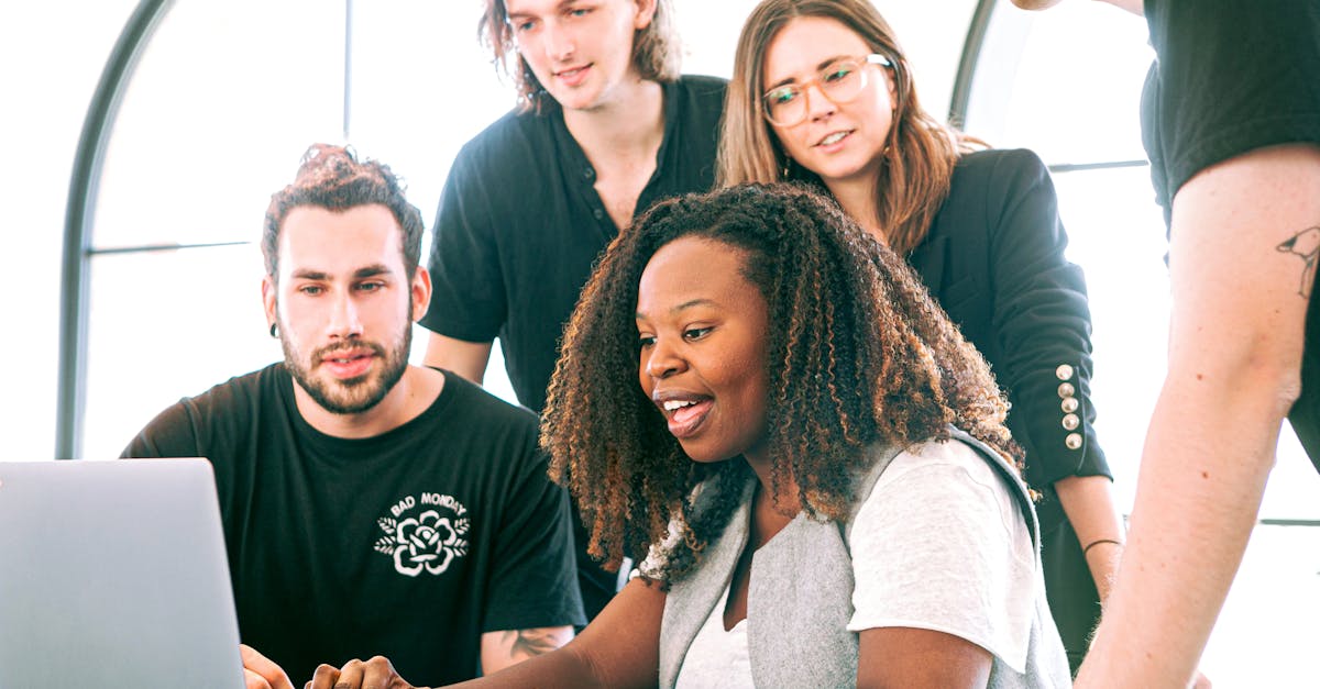 découvrez les avantages et les enjeux de la propriété d'entreprise par les employés. apprenez comment ce modèle favorise l'engagement, améliore la productivité et crée un environnement de travail collaboratif.