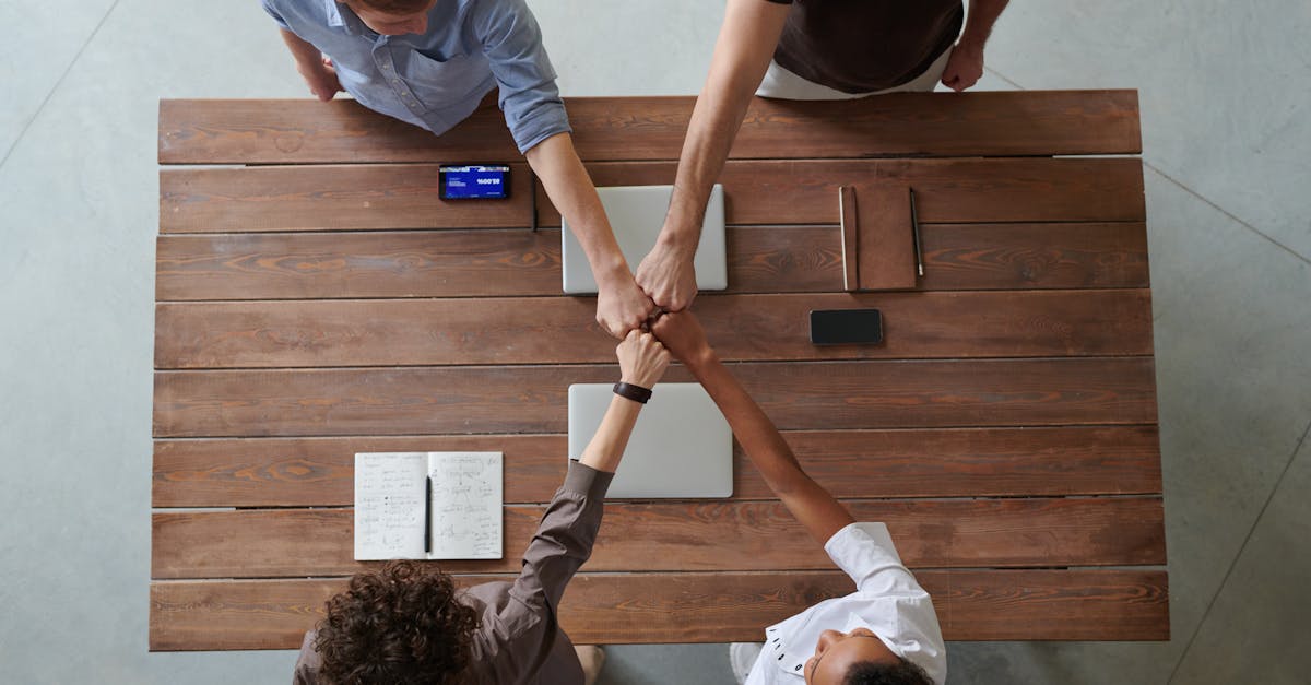 découvrez notre accord-cadre, un cadre flexible et structuré favorisant une collaboration efficace entre partenaires. idéal pour gérer des projets à long terme, cet accord définit les termes clés, les responsabilités et optimise la mise en œuvre des engagements pour un succès partagé.