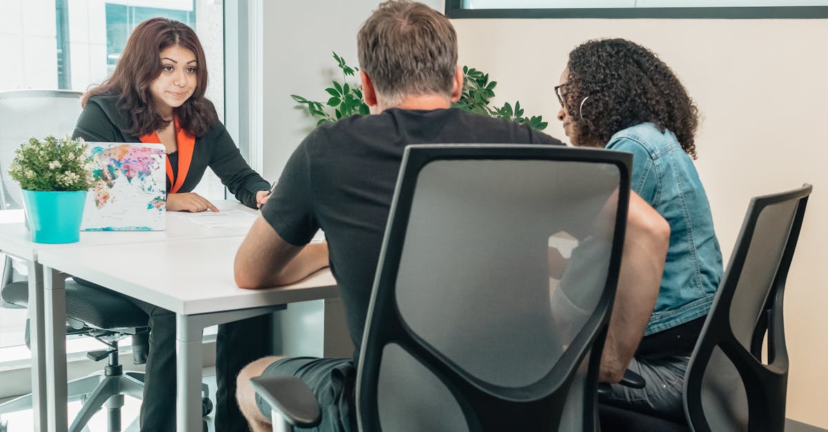 découvrez nos services de gestion de contrats, adaptés à vos besoins spécifiques. assurez-vous que vos accords sont clairs, sécurisés et conformes aux réglementations en vigueur. simplifiez la gestion de vos contrats et optimisez vos processus avec notre expertise.
