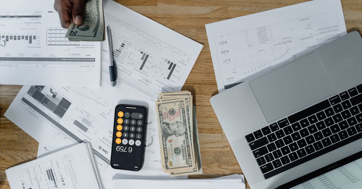 découvrez comment détecter les fraudes liées à la paie grâce à des méthodes efficaces et des outils adaptés afin de sécuriser votre entreprise et prévenir les pertes financières.