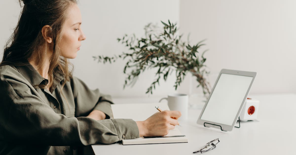découvrez des conseils, outils et méthodes éprouvés pour booster votre productivité, mieux organiser votre travail et atteindre efficacement vos objectifs au quotidien.