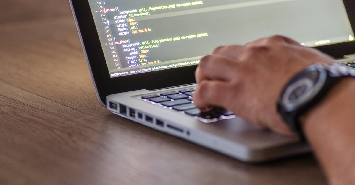 découvrez les fondamentaux du software testing : méthodes, outils et meilleures pratiques pour garantir la qualité, la fiabilité et la performance de vos applications logicielles.