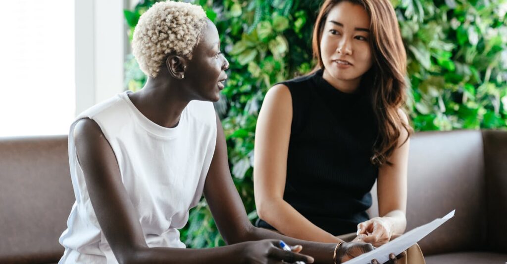 découvrez le fonctionnement, les avantages et les principes d’une coopérative : un modèle d’entreprise collectif favorisant l’entraide, la démocratie et le partage des bénéfices entre ses membres.
