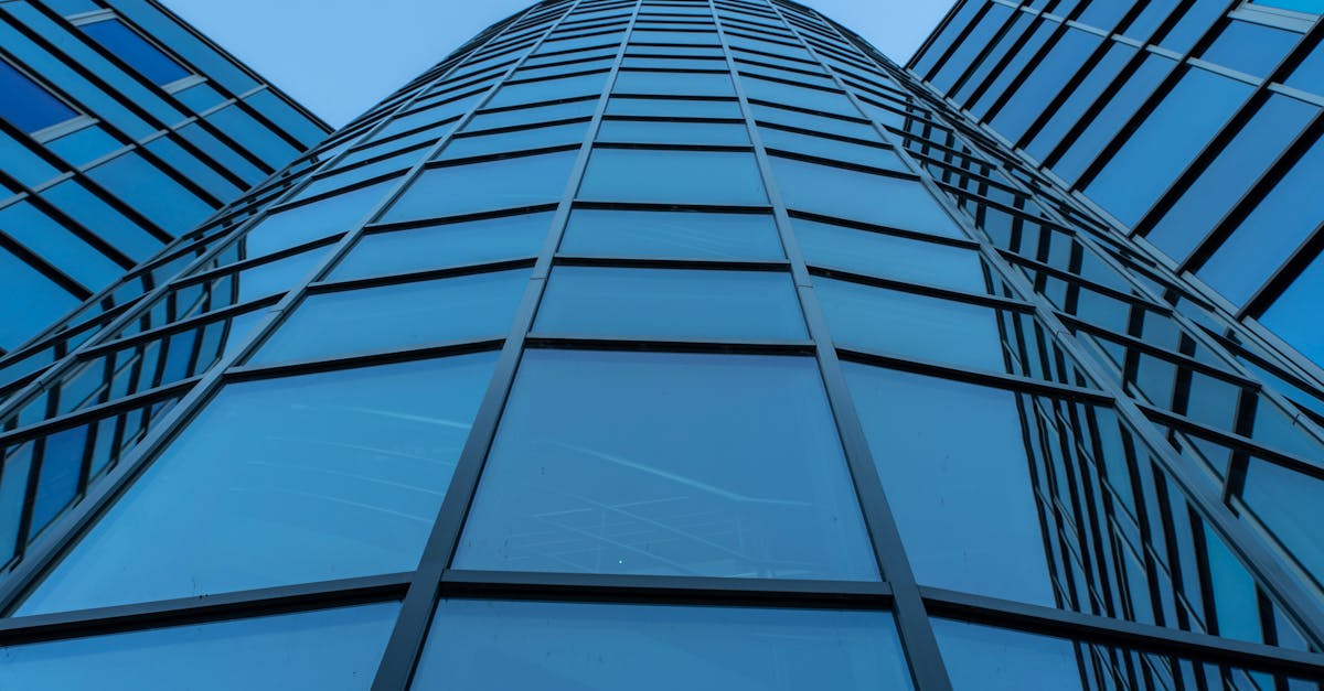découvrez la vertical integration : une stratégie d'entreprise visant à contrôler toutes les étapes de la production, de l'approvisionnement à la distribution, pour optimiser l'efficacité et réduire les coûts.