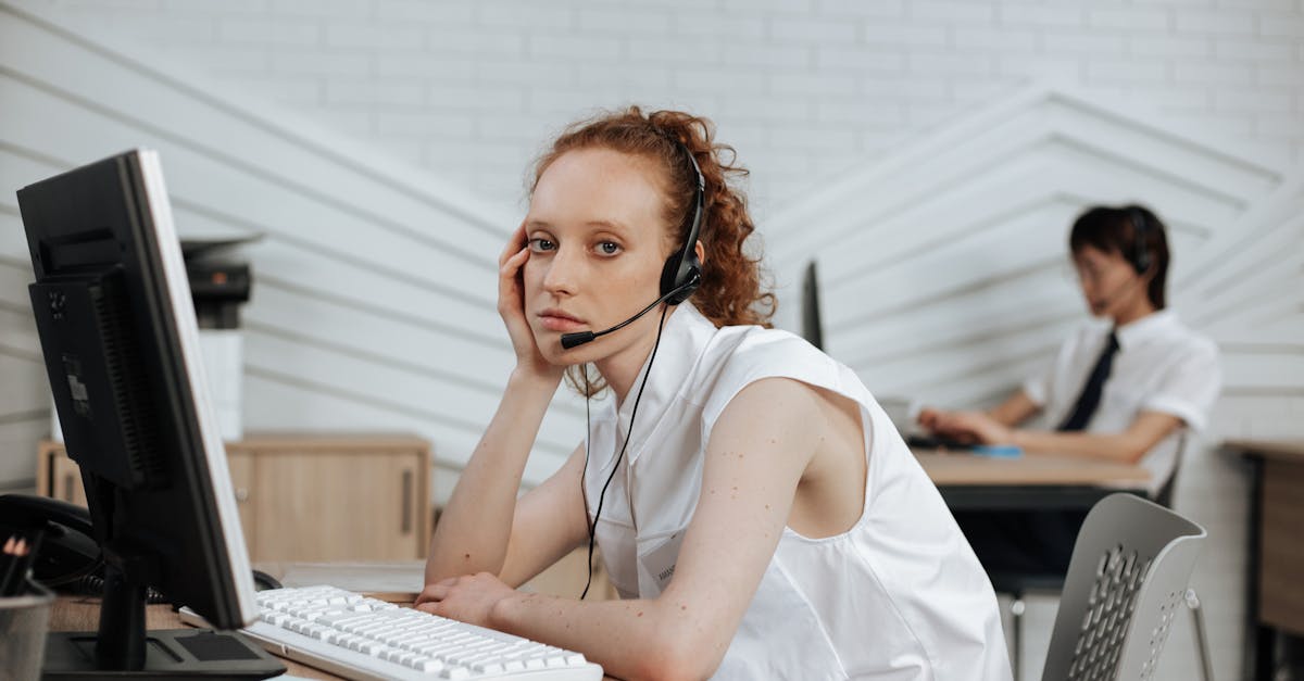 découvrez tout sur la responsabilité sociétale des entreprises (csr) : définition, enjeux, avantages et bonnes pratiques pour intégrer la durabilité et l’éthique dans la stratégie de votre entreprise.