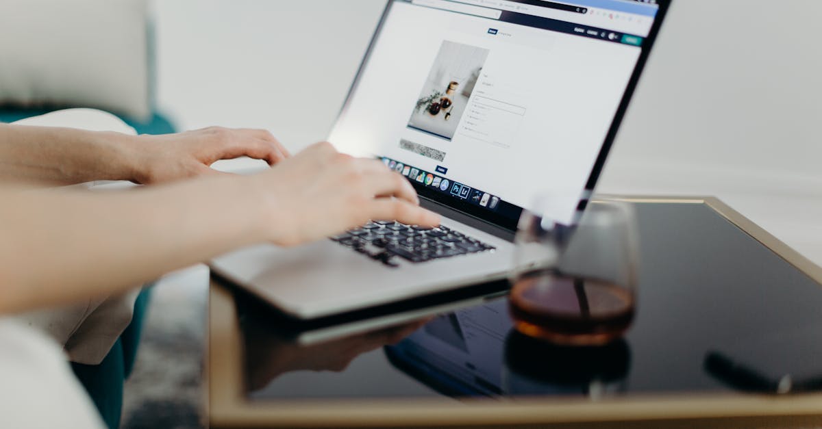 découvrez comment lancer et développer votre business en ligne avec des conseils pratiques, des stratégies de marketing digital et des outils essentiels pour réussir sur internet.