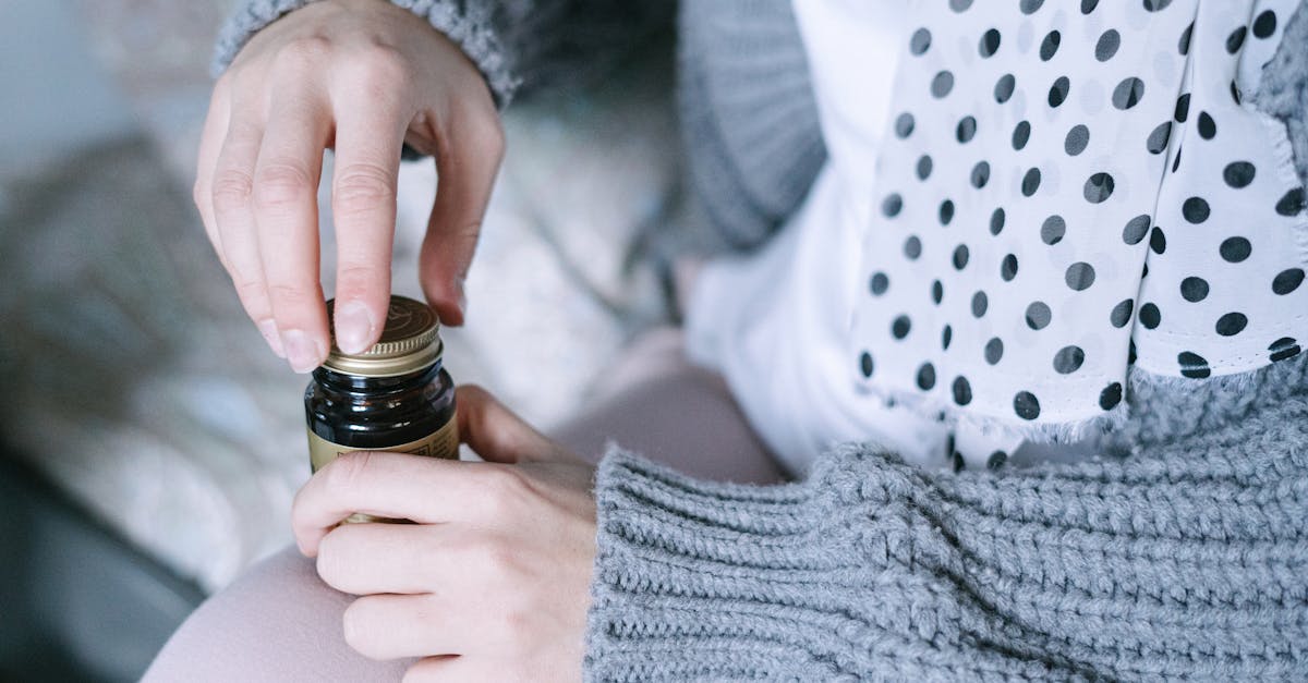 découvrez tout ce qu'il faut savoir sur la radiation : définitions, causes, types (administrative, fiscale, médicale) et conséquences. informez-vous sur les démarches à suivre et les précautions à prendre face à une radiation.