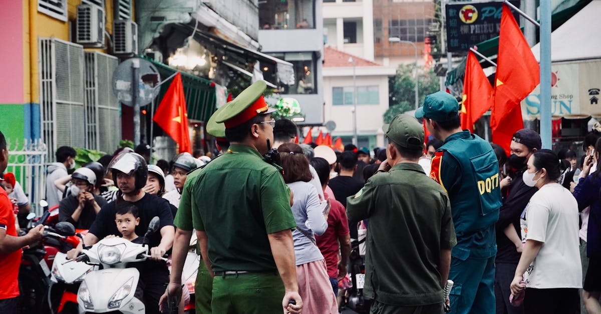 découvrez le rôle essentiel de la société civile dans le développement social, la participation citoyenne et la promotion des droits humains.