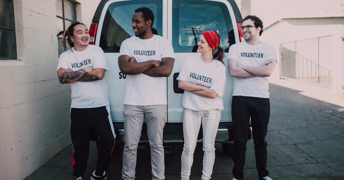 découvrez comment assurer un engagement efficace au sein des organisations humanitaires pour maximiser l'impact et soutenir durablement les communautés dans le besoin.