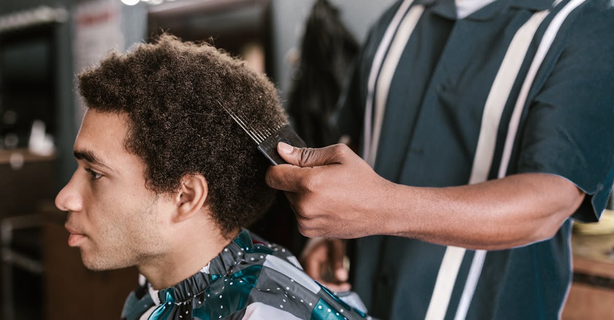 découvrez les formalités légales indispensables pour ouvrir un salon de coiffure : démarches administratives, licences, et obligations réglementaires pour démarrer votre activité en toute conformité.