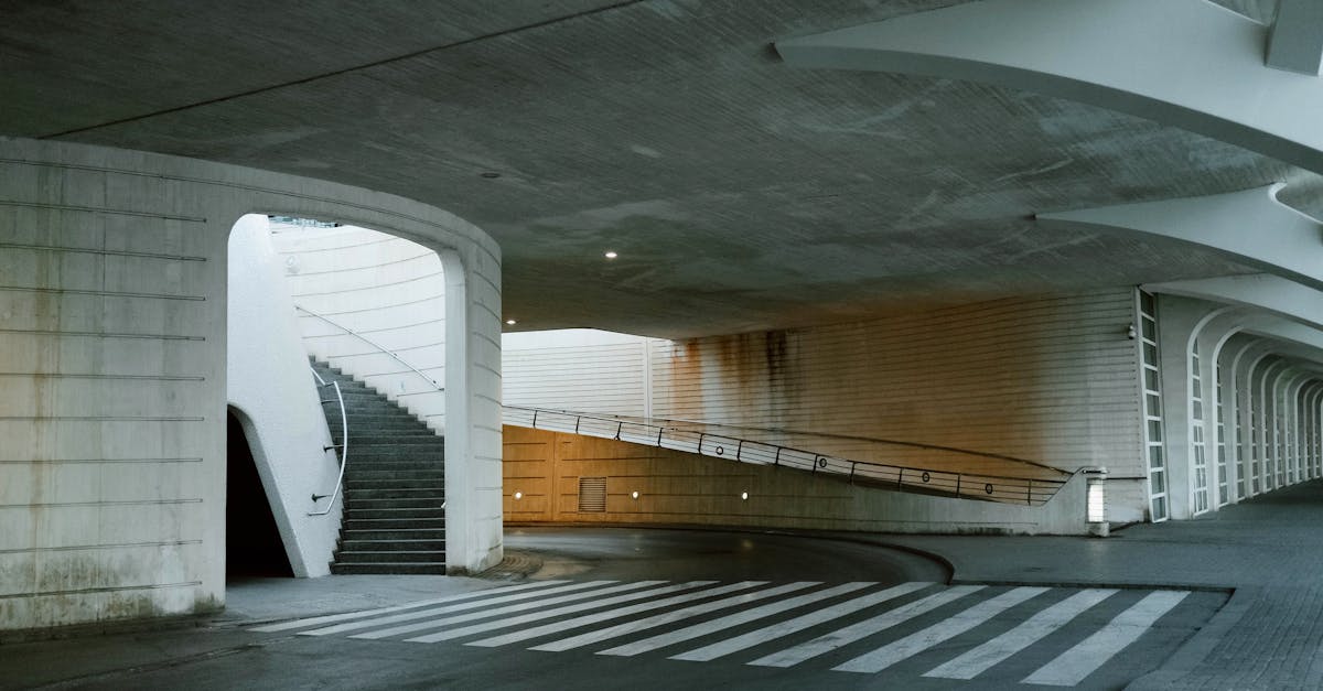 découvrez tout sur le droit de suite, un mécanisme juridique protégeant les artistes lors de la revente de leurs œuvres d'art. comprenez son fonctionnement, ses avantages et son impact sur le marché de l'art.