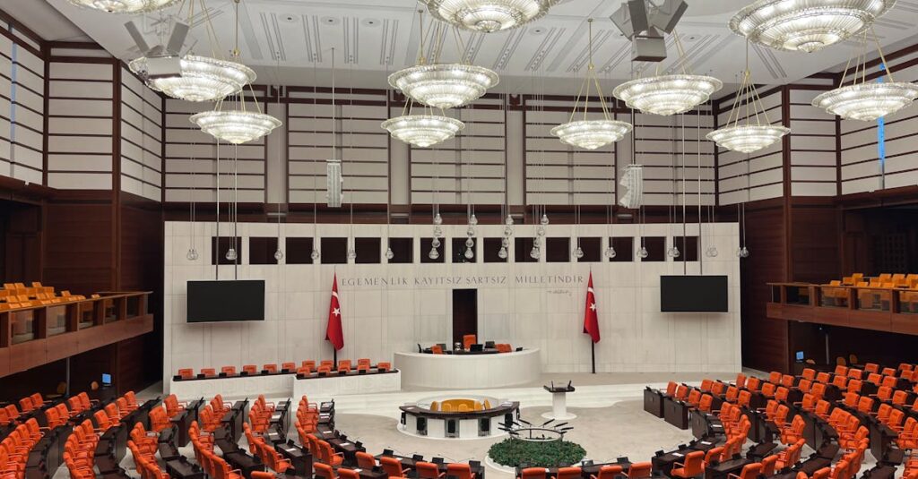 Qu’est-ce qu’un commissaire aux comptes pour une association ? découvrez le rôle et les responsabilités d'un commissaire aux comptes, expert indépendant chargé de certifier la sincérité des comptes annuels des entreprises.