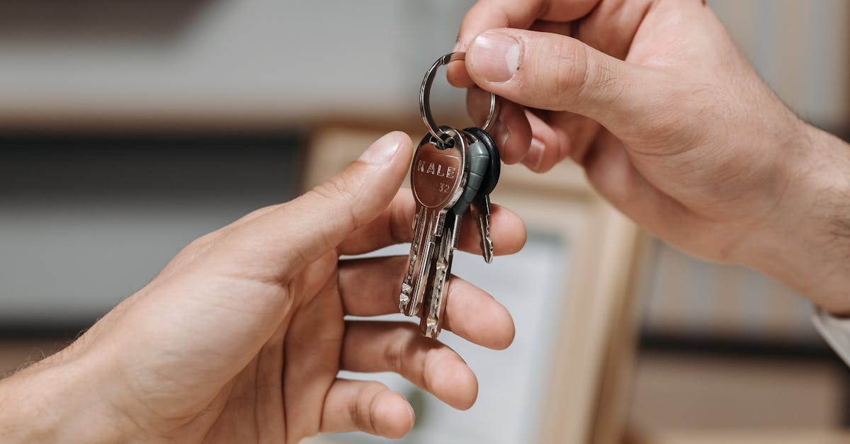 découvrez les meilleures stratégies pour réussir le transfert d'entreprise, assurer la continuité et optimiser la valeur lors de la cession ou de la reprise de votre société.