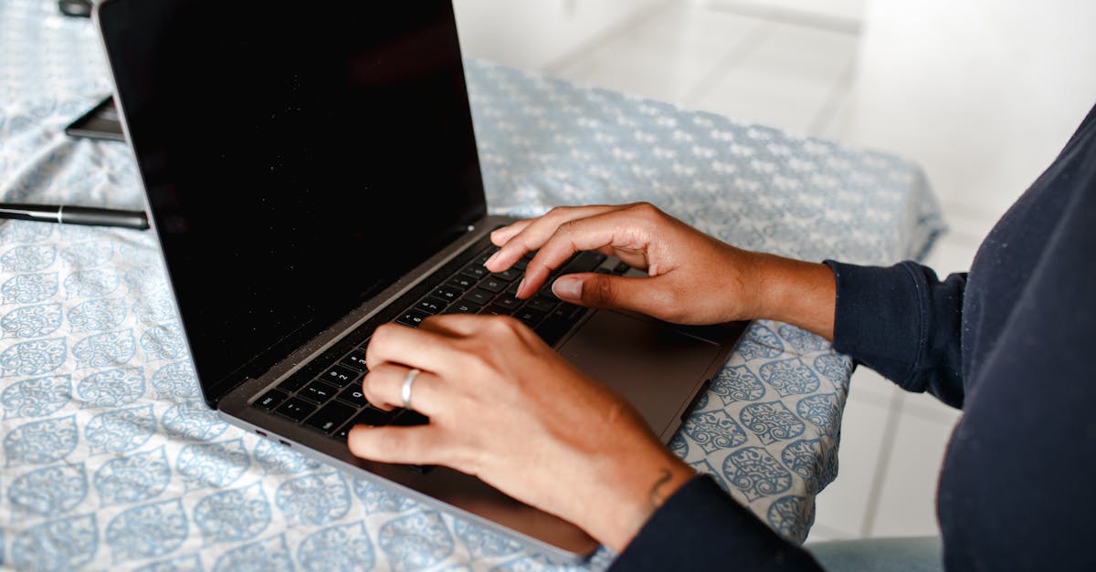 comparez les meilleurs logiciels crm pour trouver la solution idéale adaptée à vos besoins professionnels. analyse des fonctionnalités, prix et avis utilisateurs.